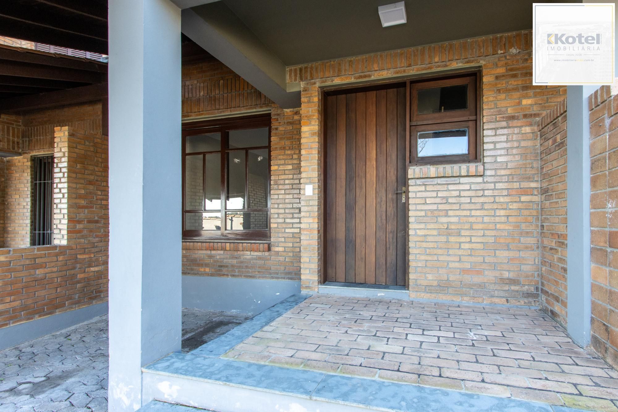 Casa 3 dormitórios, sendo 1 suíte, 2 vagas de garragem - bairro Ipanema — foto 3