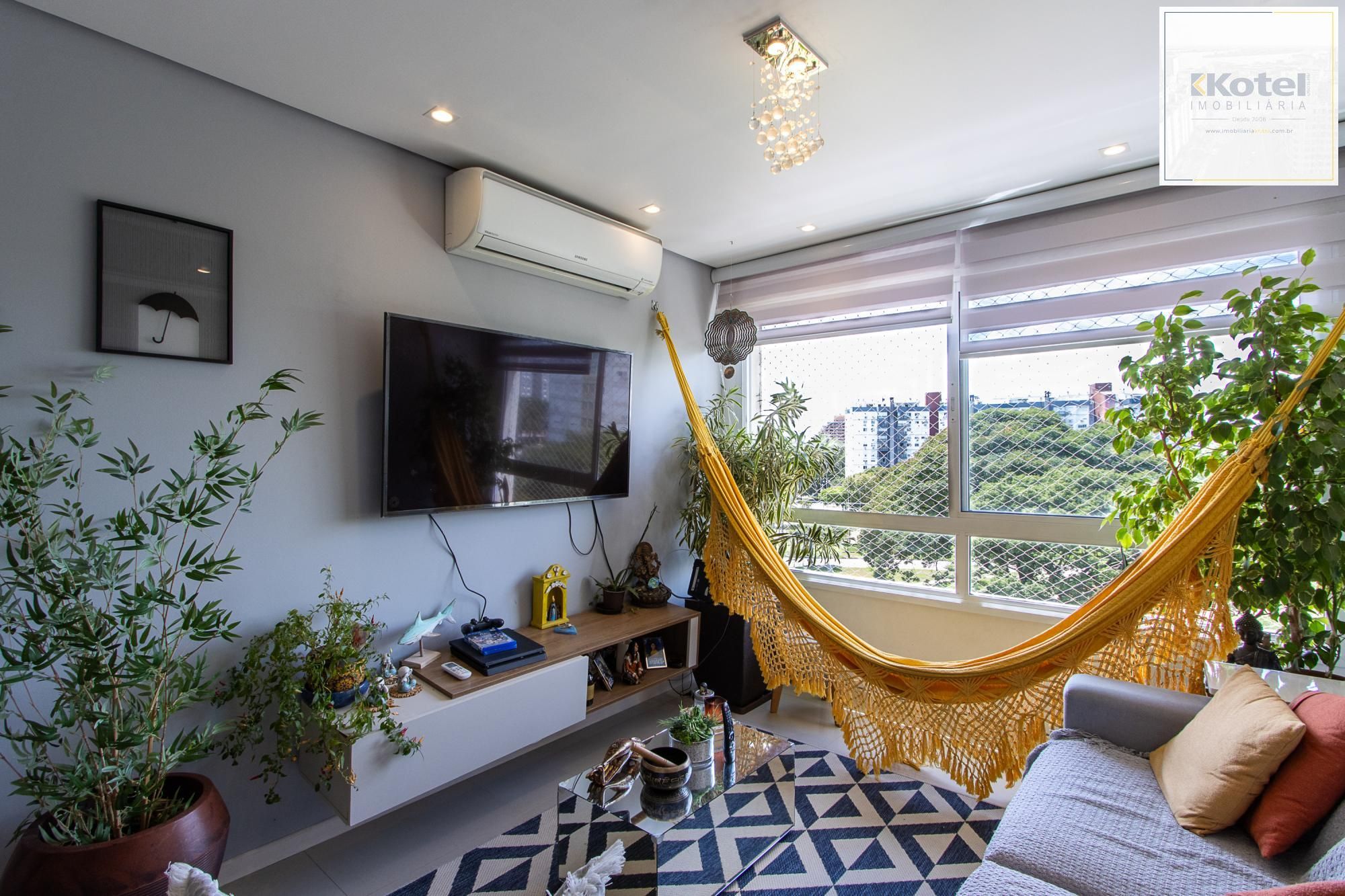 Apartamento MOBILIADO à venda - 2 dormitórios, suíte - Vista  perene — foto 4