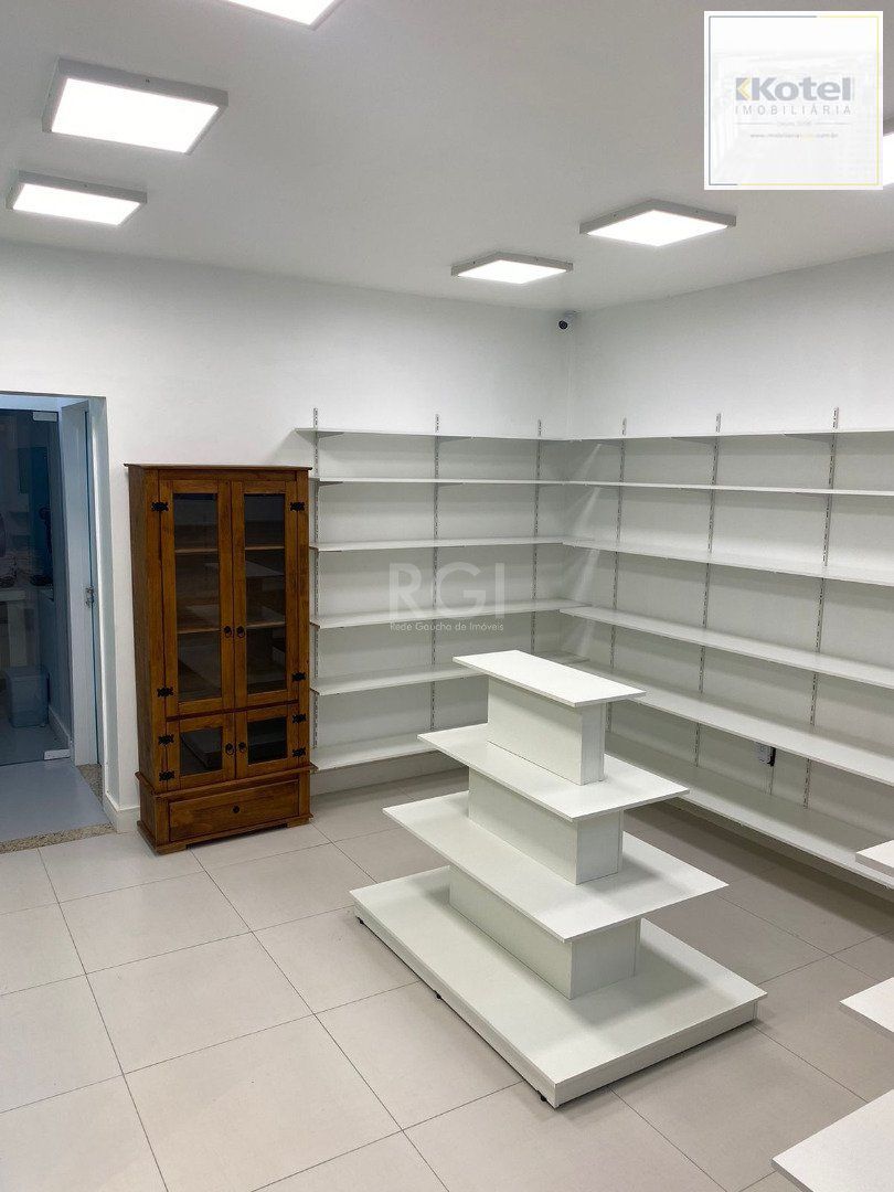 Loja para Venda - 70.76m², 0 dormitórios, Praia de Belas — foto 3