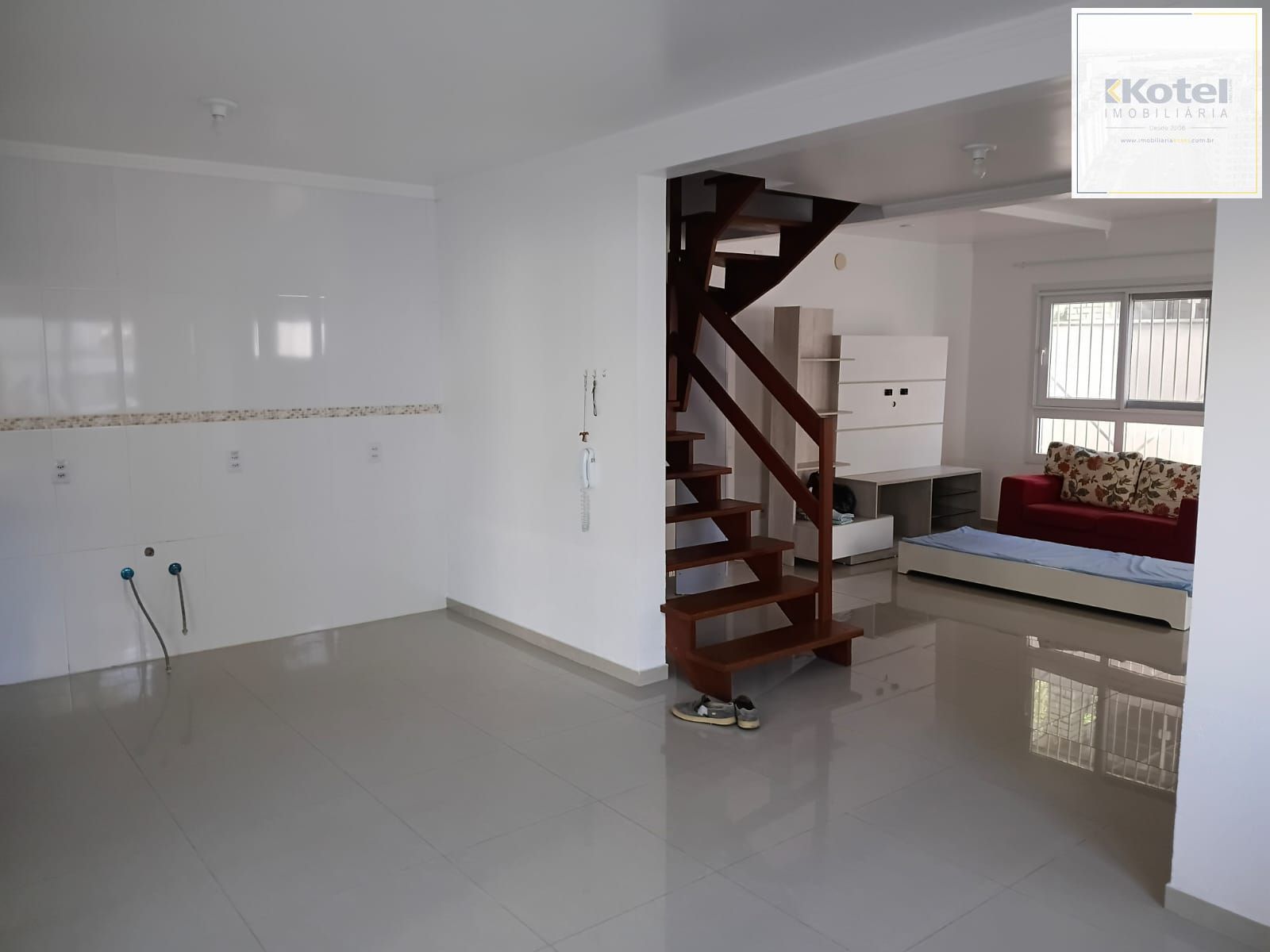 Casa de condomínio com 3 dormitórios no bairro Ipanema — foto 3