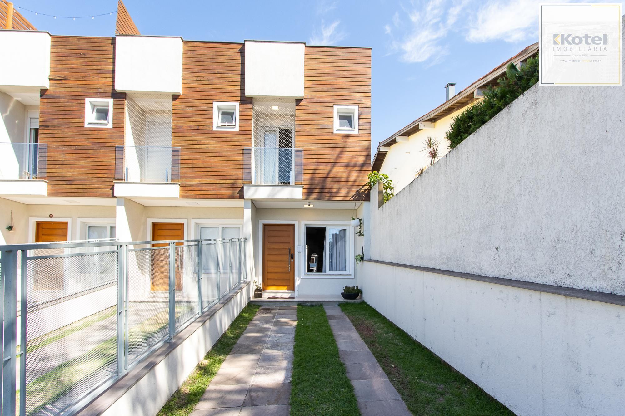 Ótima casa com 3dormitórios 1 suite no bairro Tristeza