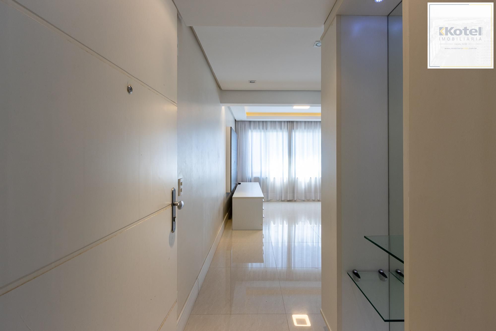 Apartamento de 3 dormitórios, 1 suíte e 2 vagas escrituradas no bairro Tristeza. — foto 2