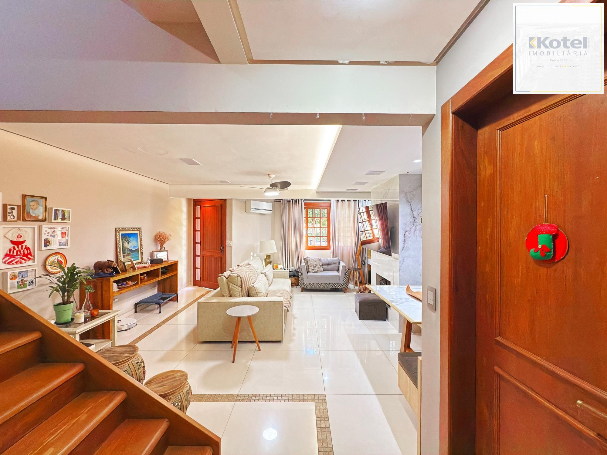 Casa de Condomínio com 3 Suítes, no bairro Tristeza — foto 4