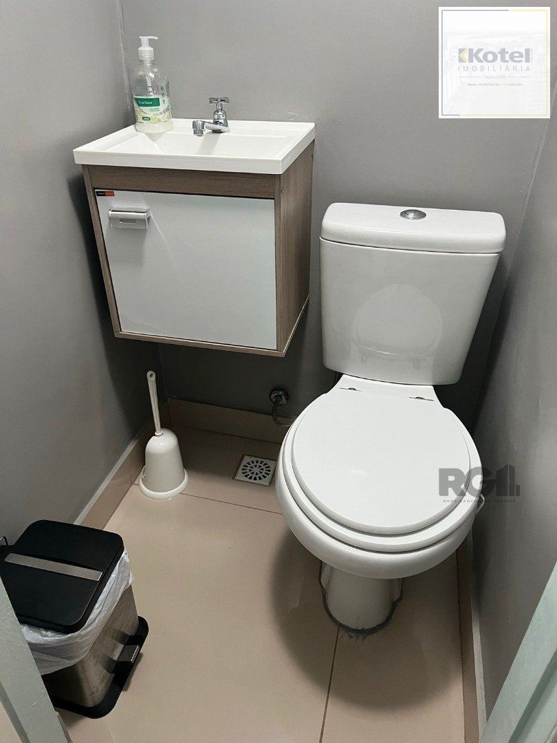 Casa em alvenaria, próxima à 24 de outubro, com a seguinte composição — foto 3