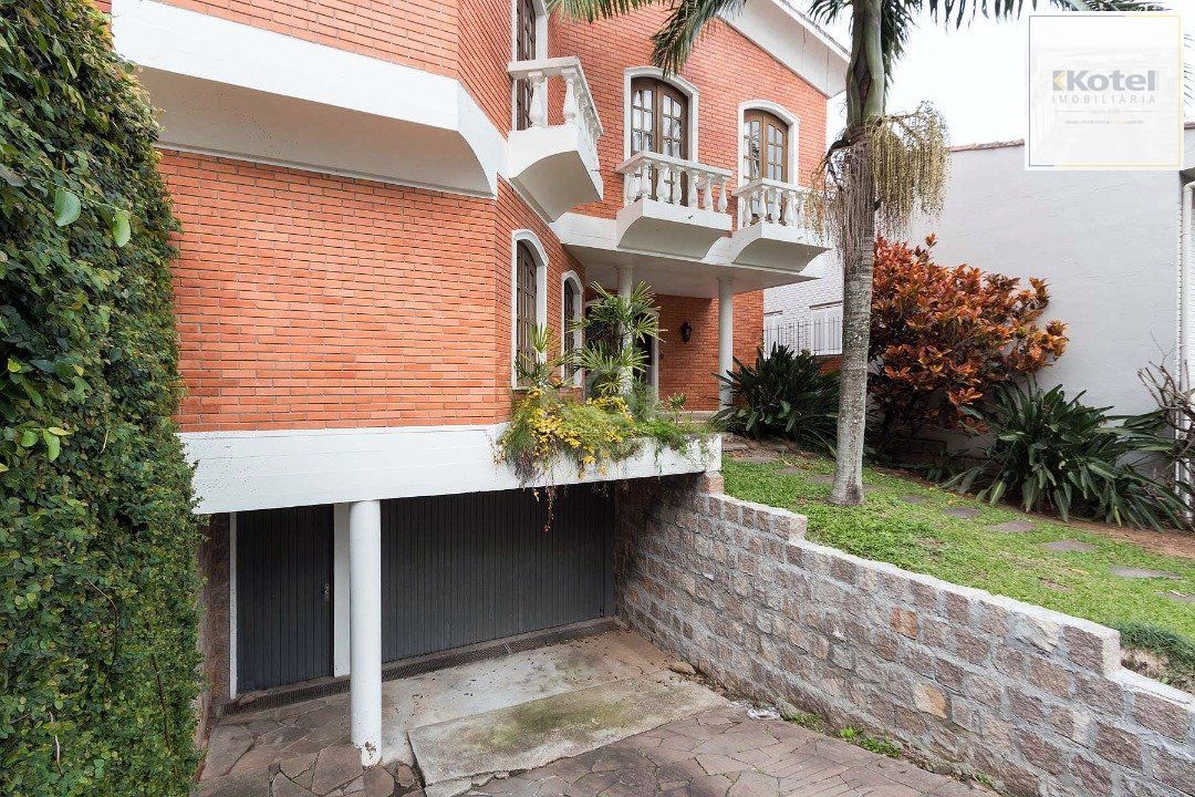 Casa para Venda - 430m², 4 dormitórios, sendo 1 suites, 5 vagas - Cristal — foto 4
