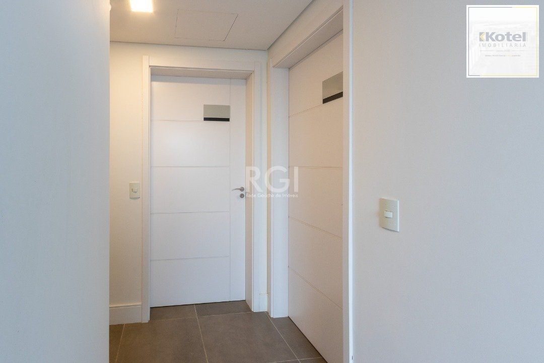 Conjunto/Sala para Venda - 43m², 0 dormitórios, São João