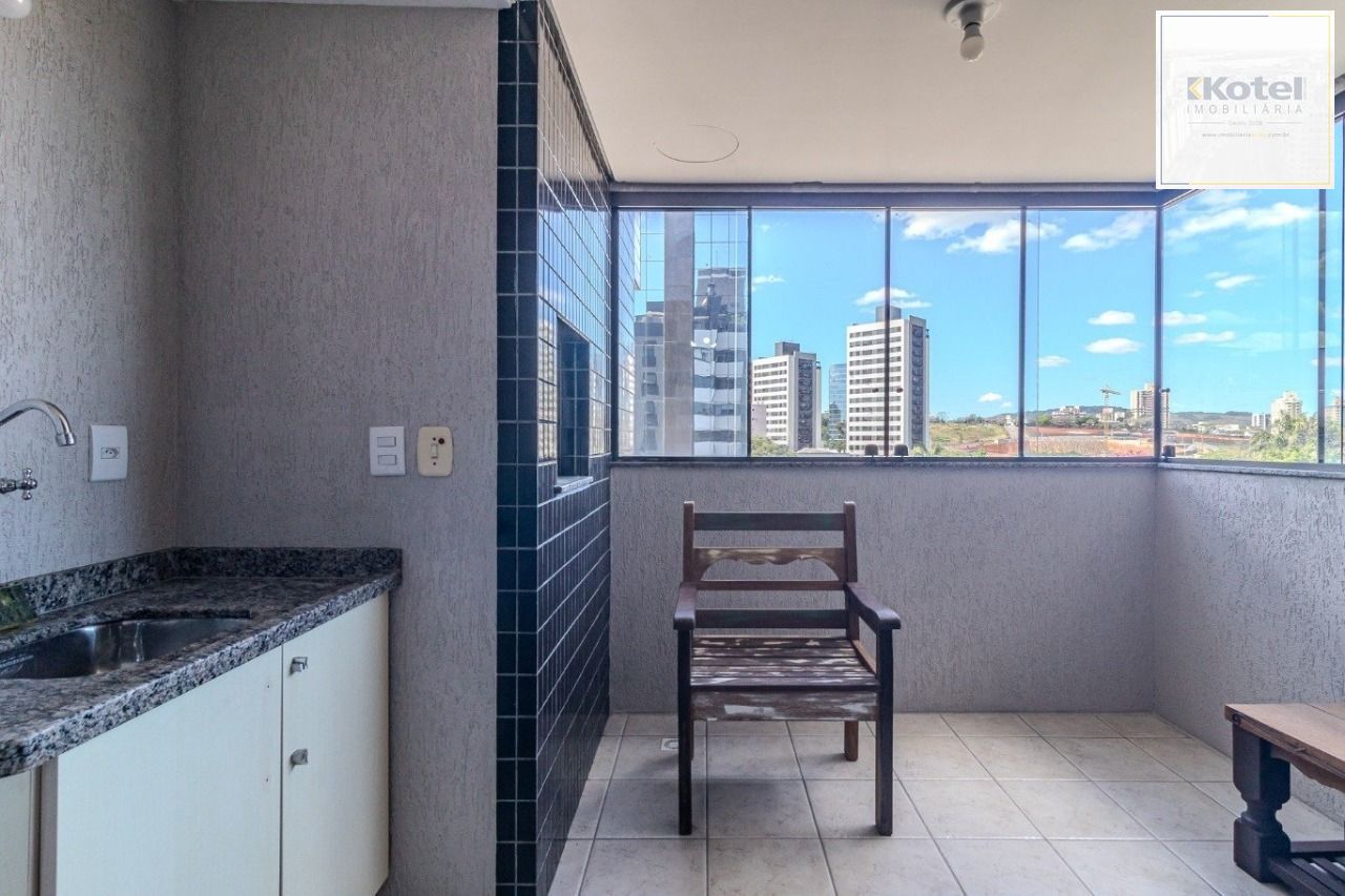 Apartamento com 2 quartos, vaga dupla - Bairro Petrópolis — foto 4