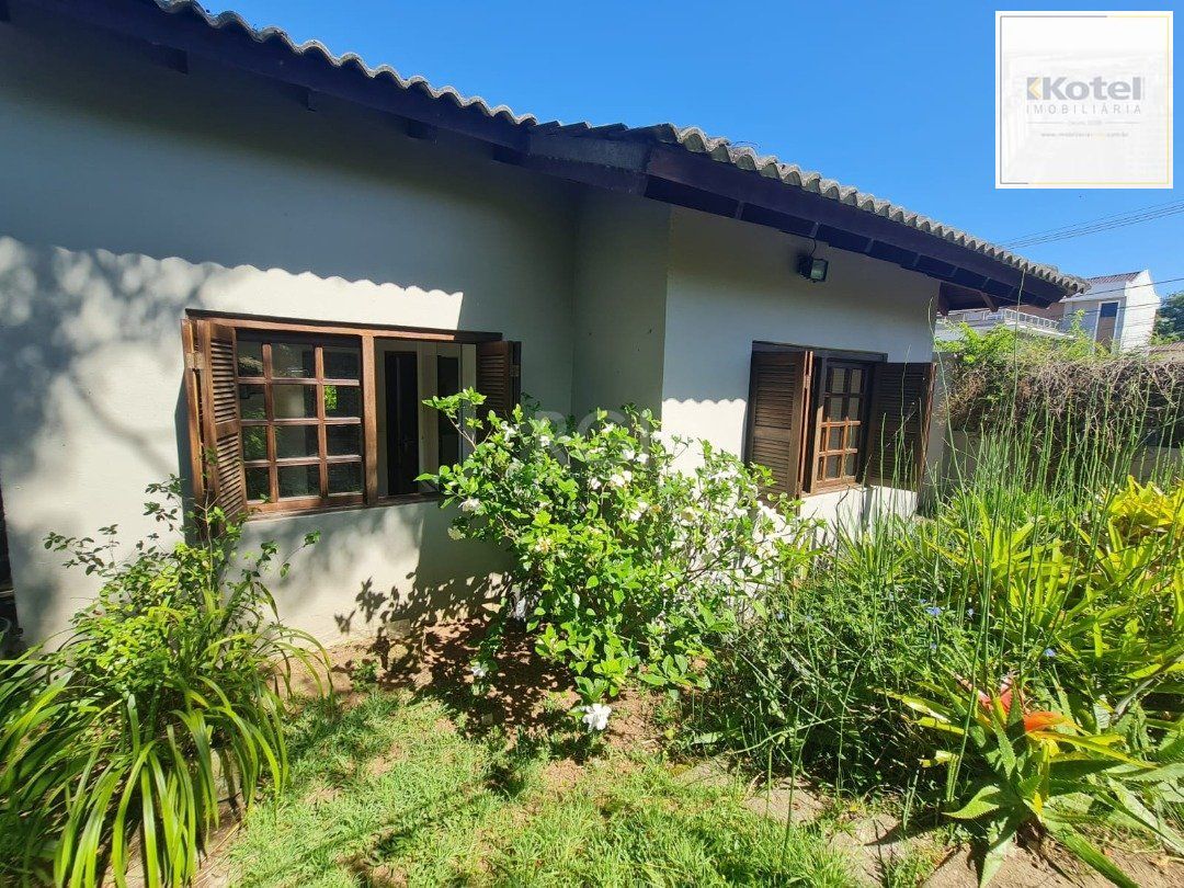 Casa em lindo terreno alto ao nível da rua medindo 10 × 32 onde consta uma residência térrea com 136m2 de área privativa, — foto 5