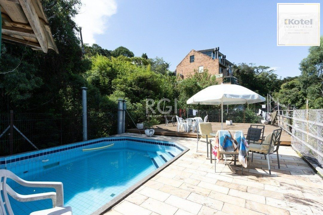 Terreno com área de 747m²
