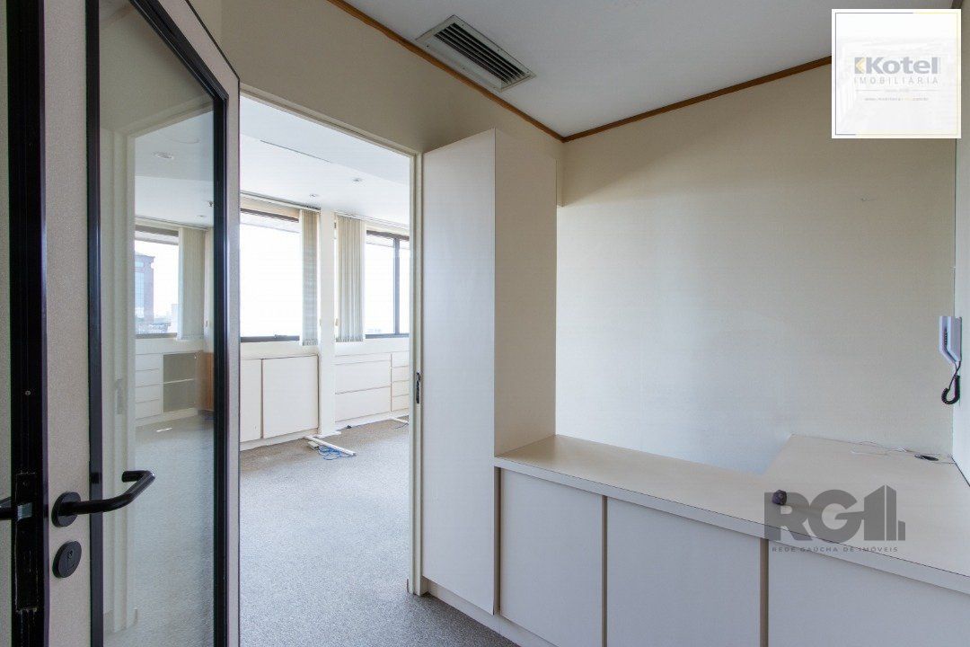 Sala Comercial à venda, 52m², Menino Deus - Porto Alegre