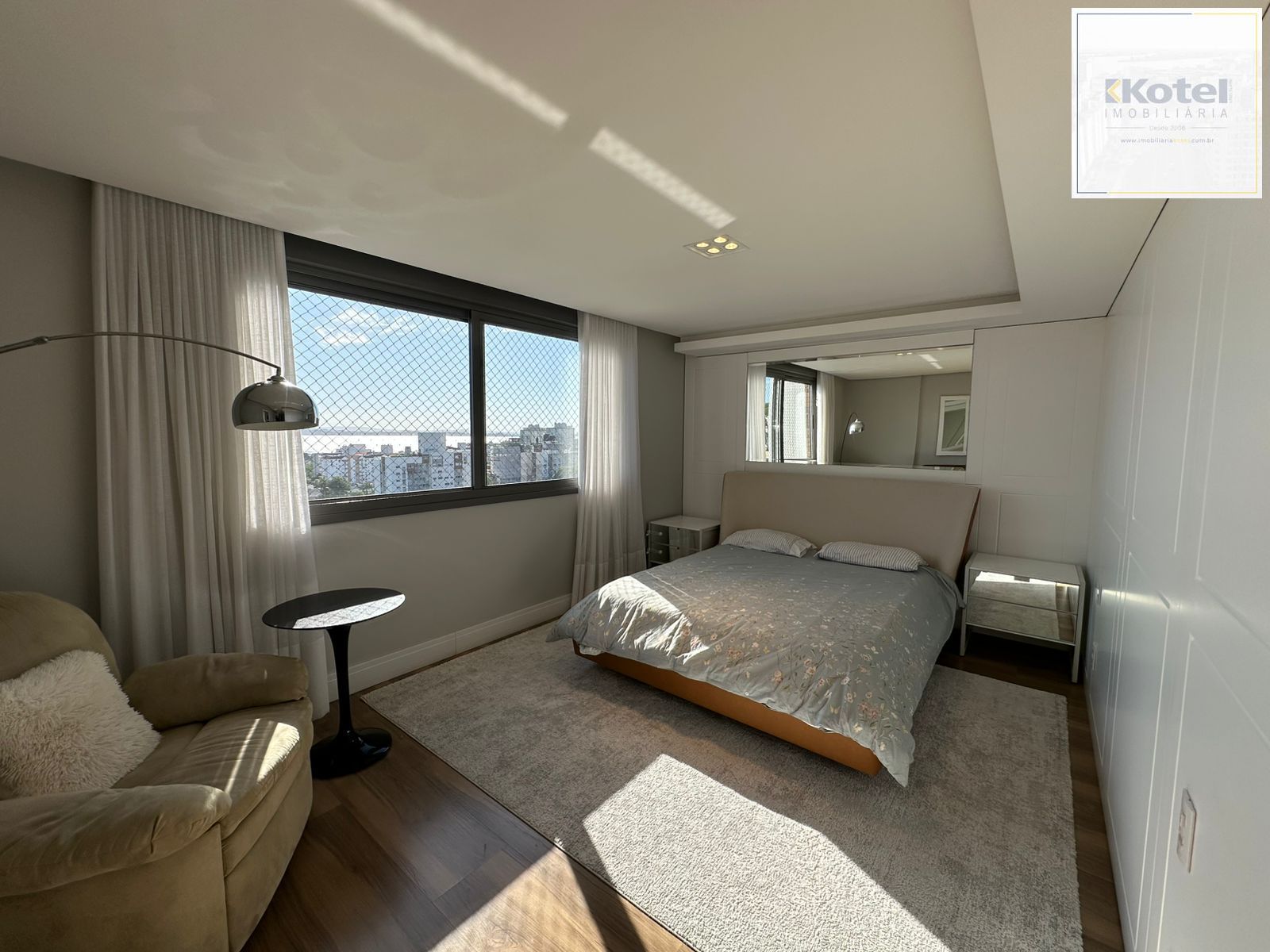 Apartamento 3 quartos à venda, 217m², Tristeza - Porto Alegre — foto 2