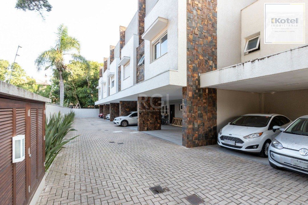 Casa Condominio para Venda - 202m², 3 dormitórios, sendo 1 suites, 2 vagas - Tristeza — foto 2