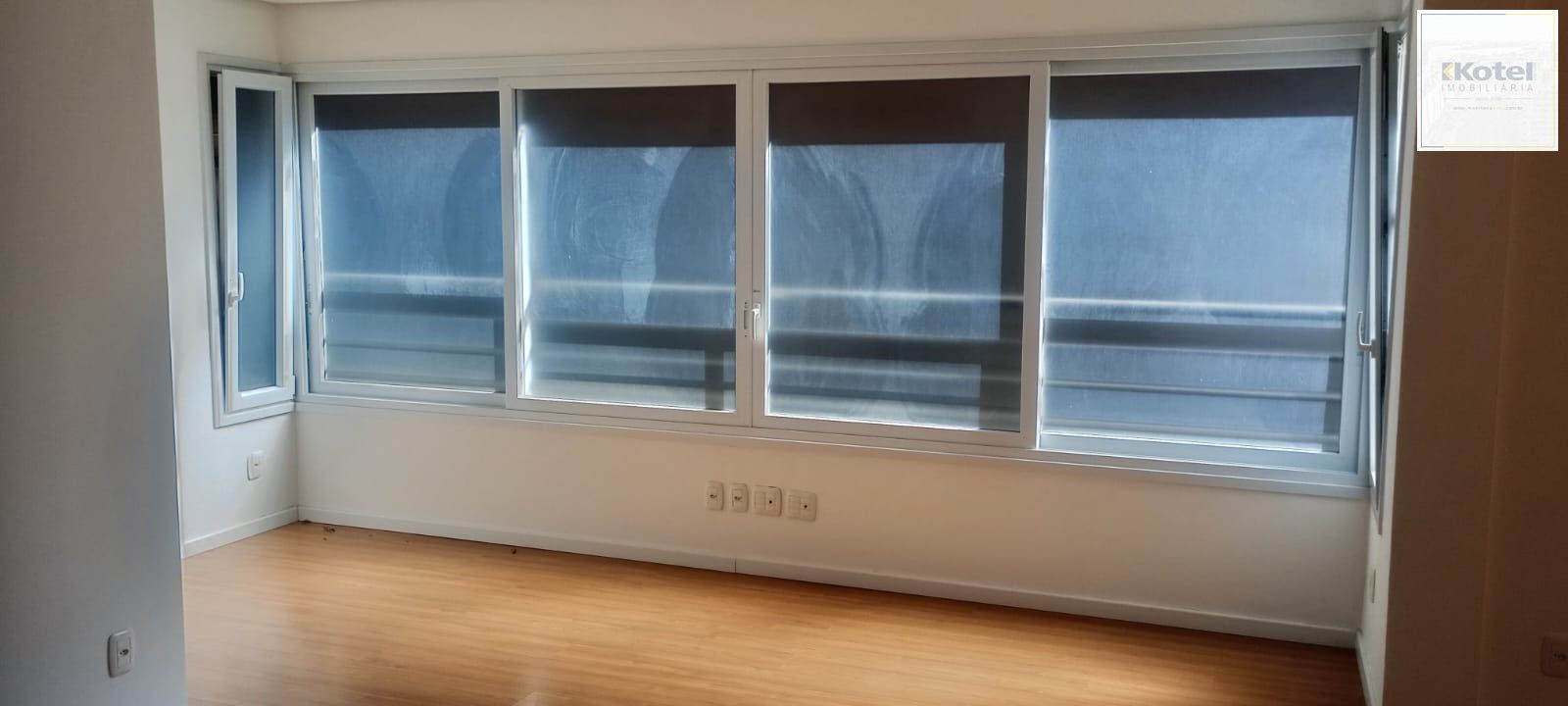 Conjunto Comercial, 1 sala, à venda, 64 m², Centro - Gramado — foto 3