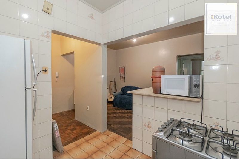Apartamento de 2 dormitórios, 1 banheiro, no Bairro Rio Branco. — foto 4
