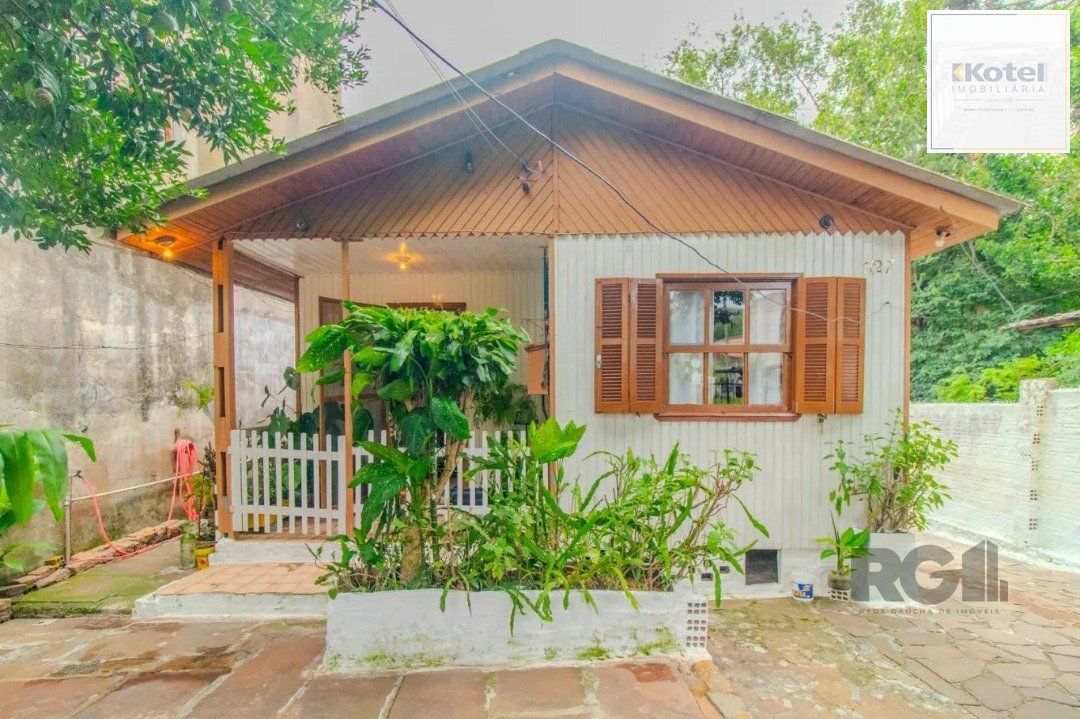 Casa para Venda - 251m², 5 dormitórios, 3 vagas - Nonoai — foto 3