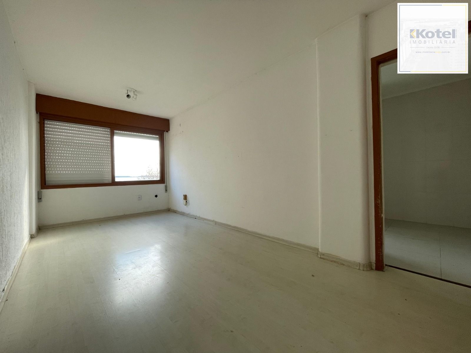 APARTAMENTO 2 QUARTOS - ELEVADOR - VISTA PARA O RIO GUAÍBA - POENTE DA VILA - VILA ASSUNÇÃO
