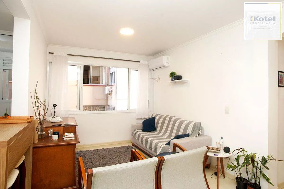 Apartamento com 2 dormitórios com 58.35m² no bairro Bom Fim