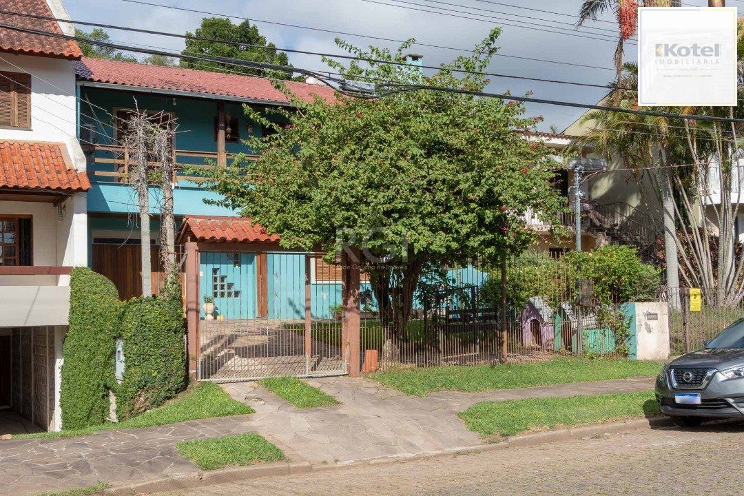 Casa para Venda - 246m², 3 dormitórios, sendo 1 suites, 3 vagas - Imperial Parque — foto 3