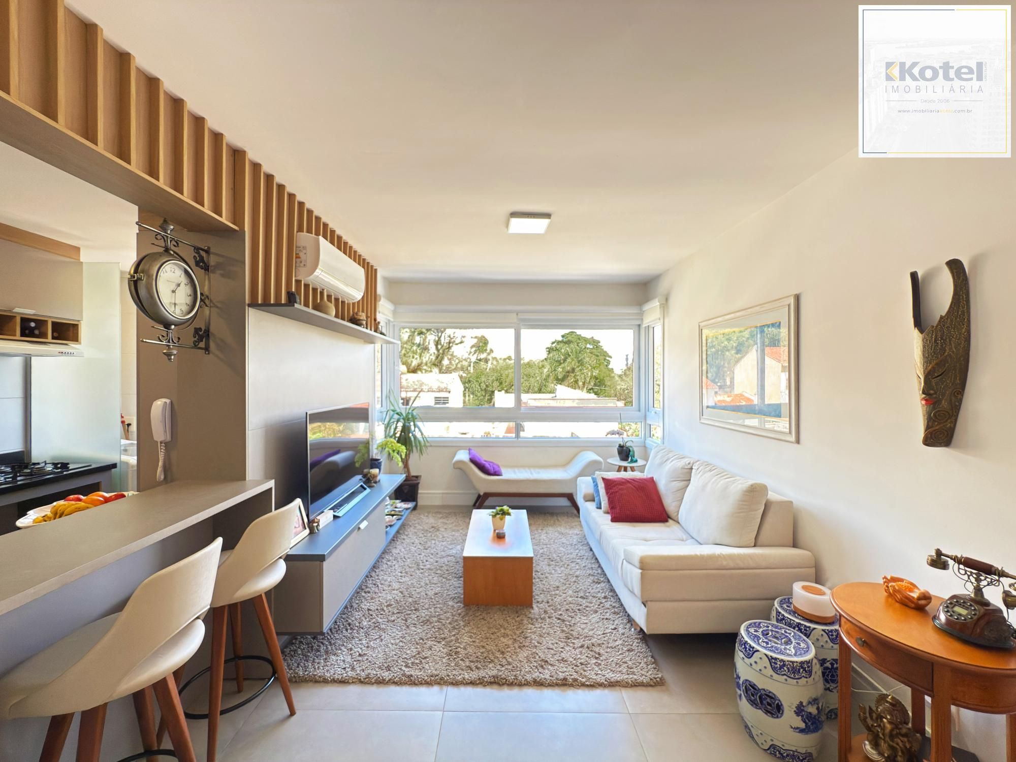 Apartamento 03 Suítes bairro Cristal, 88,97m² de área privativa, semimobiliada e 02 vagas de garagens cobertas. — foto 3