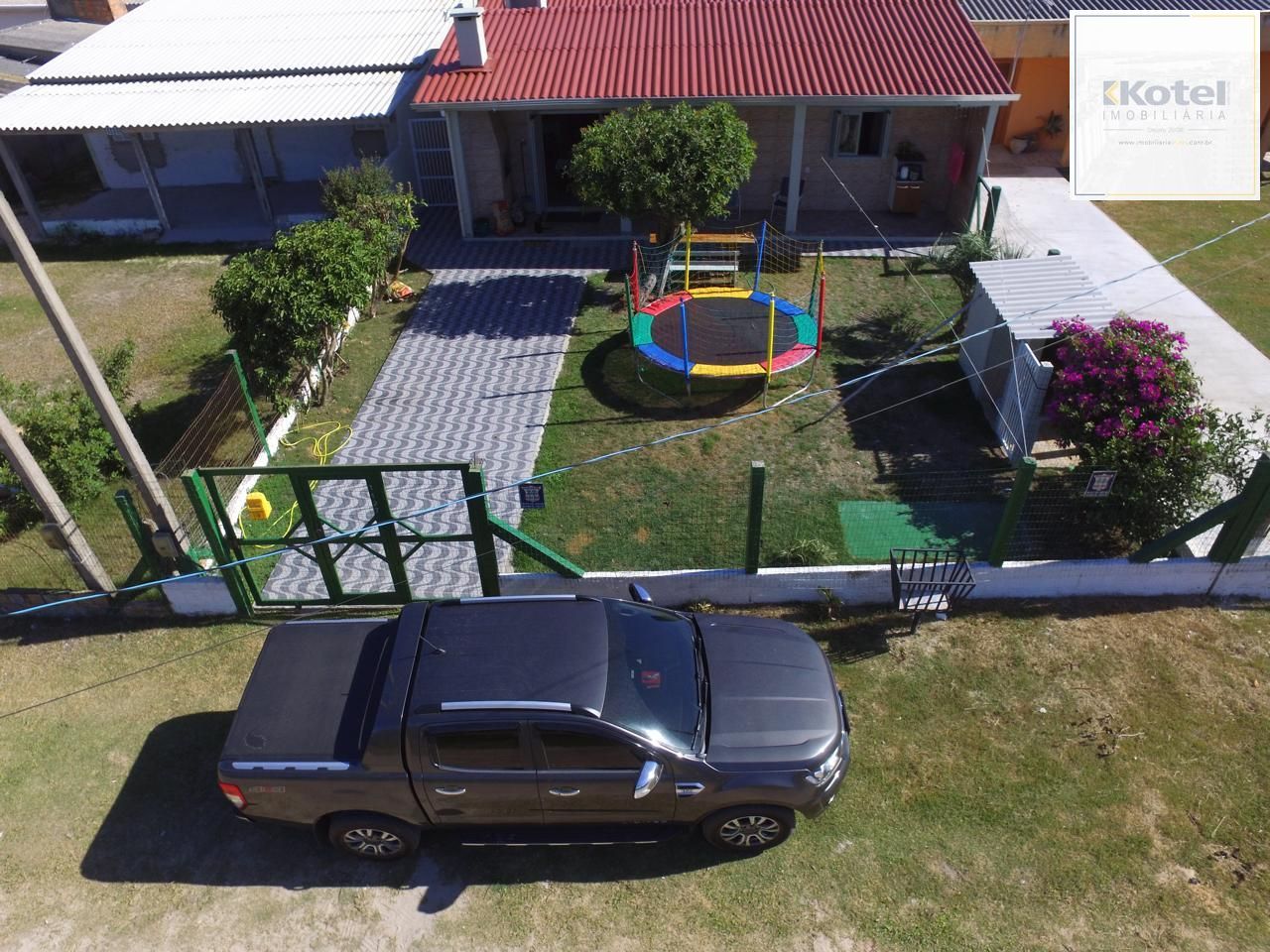 CASA REFORMADA , 4 DORMITORIOS , CHURRASQUEIRA , DESOCUPADA — foto 3