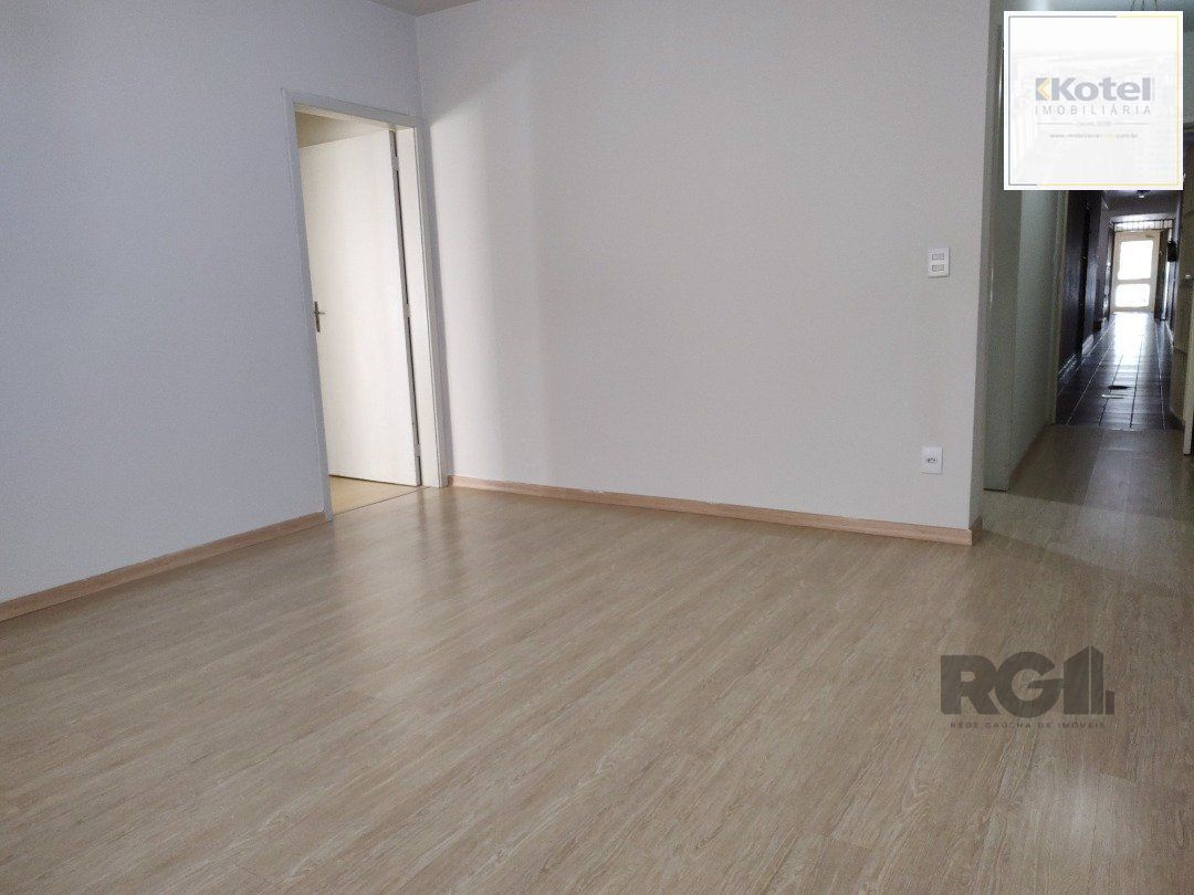 Apartamento Garden, 2 quartos, 1 suite, 2 banheiros, dependência de empregada - Bairro Petrópolis — foto 2