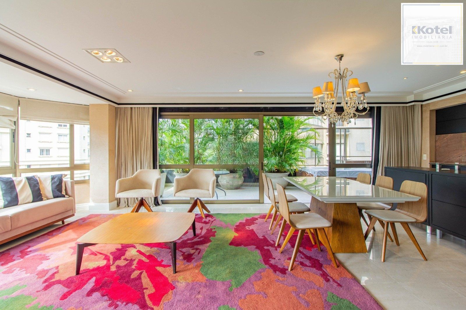 Apartamento Garden com 202m² e 3 dormitórios, 3 suítes, 3 vagas — foto 2