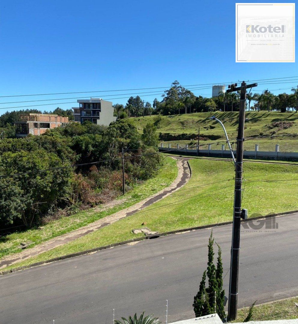 Sobrado 3 quartos à venda, 161m², Aberta dos Morros - Porto Alegre