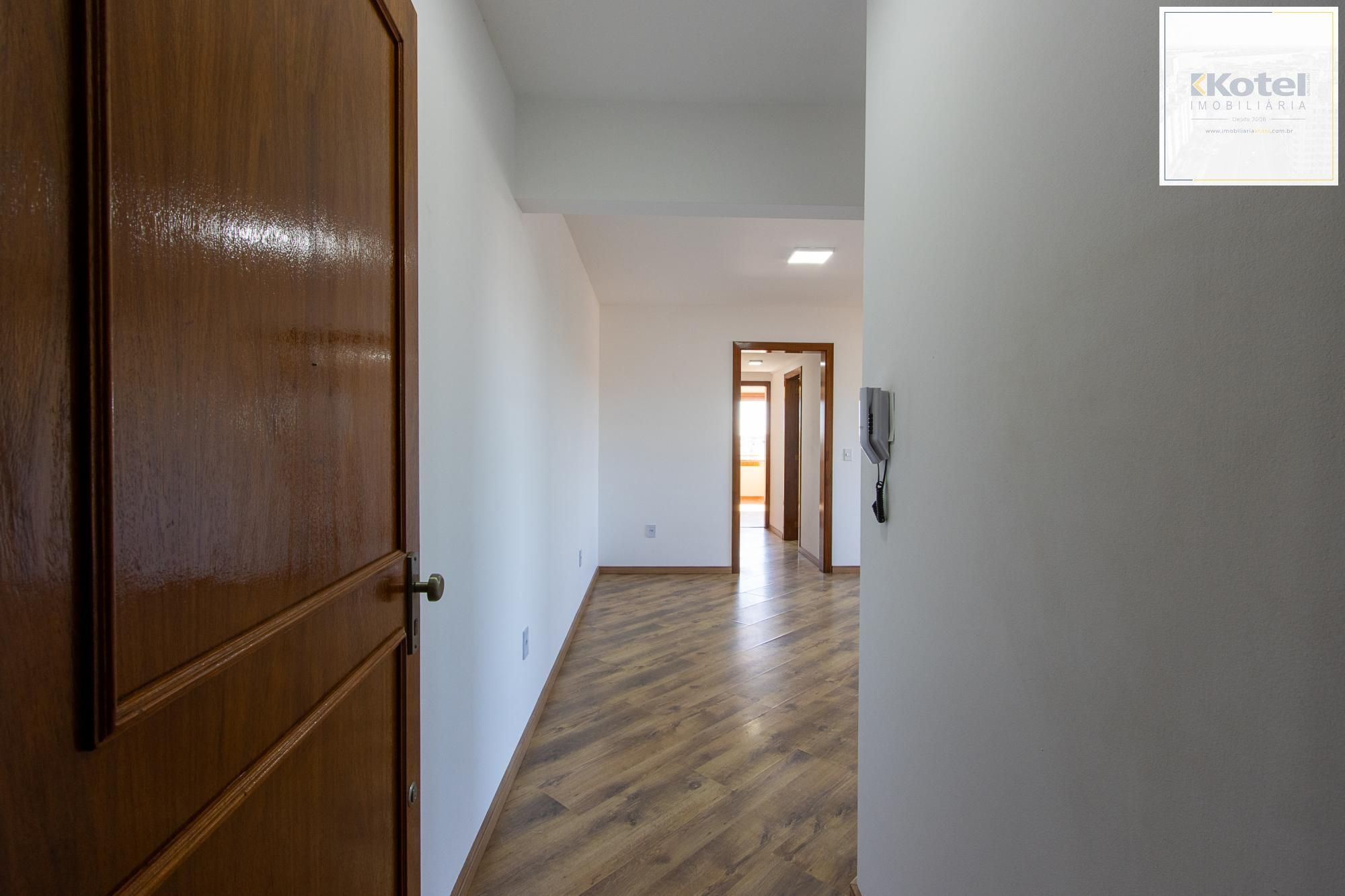 Apartamento de 2 dormitórios, 1 suíte e 2 vagas de garagem no bairro Tristeza. — foto 3