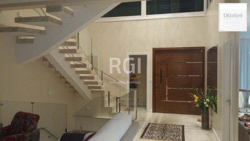 Casa para Venda - 350m², 3 dormitórios, sendo 1 suites, 2 vagas - Alto Teresópolis — foto 3