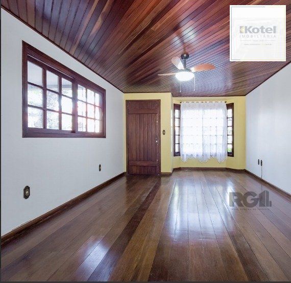 Casa de 3 dormitórios com 2 vagas de garagem no bairro Jardim Isabel — foto 2
