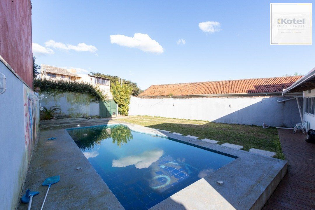 Casa para Venda - 120m², 4 dormitórios, sendo 1 suites, 3 vagas - Serraria
