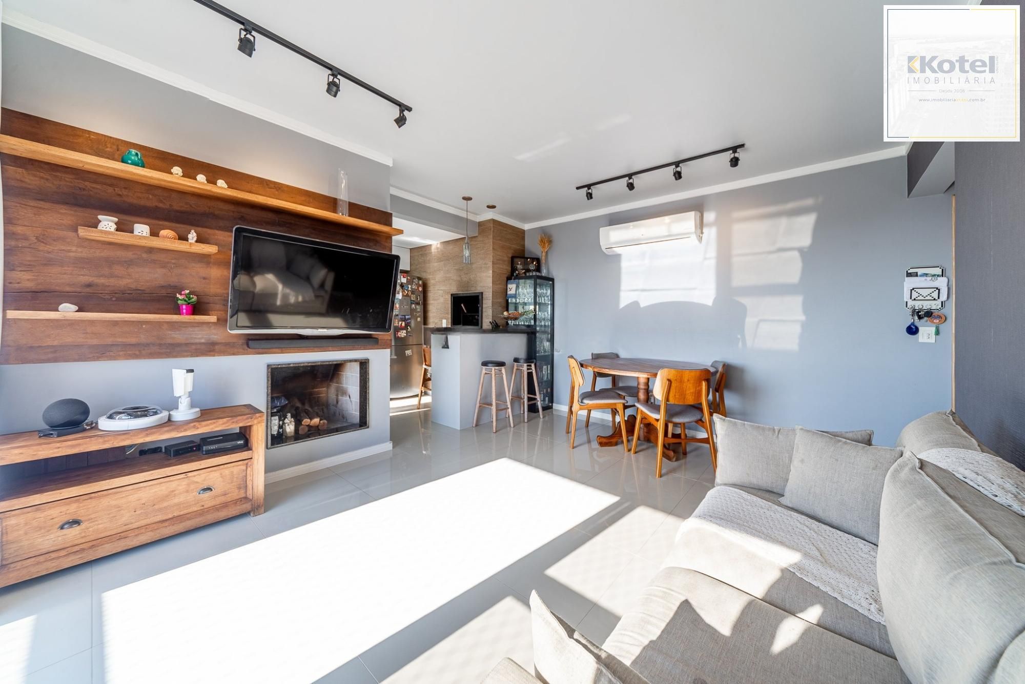 Apartamento 2 Dormitórios com Suíte e 2 Vagas no Petrópolis – 75m² — foto 4