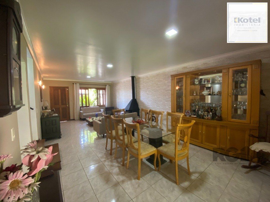 Casa para Venda - 350m², 4 dormitórios, sendo 4 suites, 4 vagas - Tristeza — foto 3