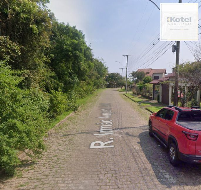 Oportunidade!!! Casa com um espaço maravilhoso no bairro Serraria.