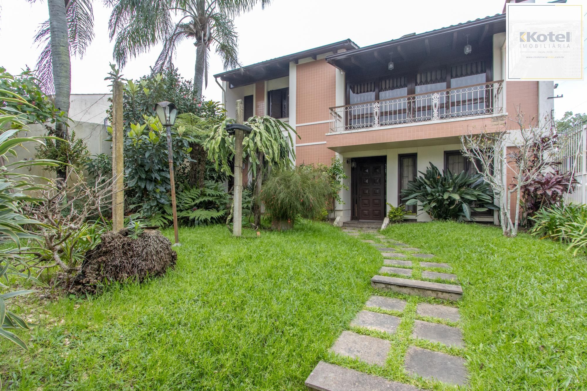Casa para Venda - 485m², 4 dormitórios, sendo 1 suites, 3 vagas - Cristal