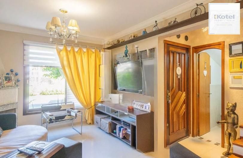 Linda casa com 3 dormitórios, sendo 1 Suíte, Sala Ampla no Condomínio de Ótima Localização — foto 2