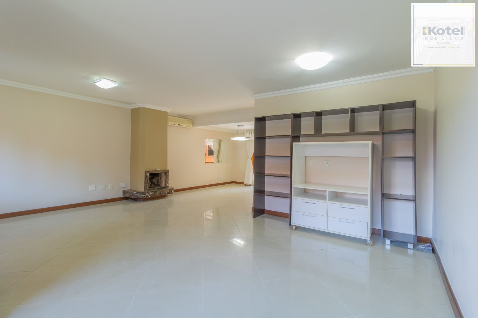 Casa Condominio para Venda - 286.89m², 4 dormitórios, sendo 2 suites, 2 vagas - Cristal — foto 5