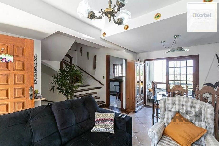 Casa com 161m² e 3 dormitórios com suíte, piscina no bairro Espírito Santo em PORTO ALEGRE — foto 3