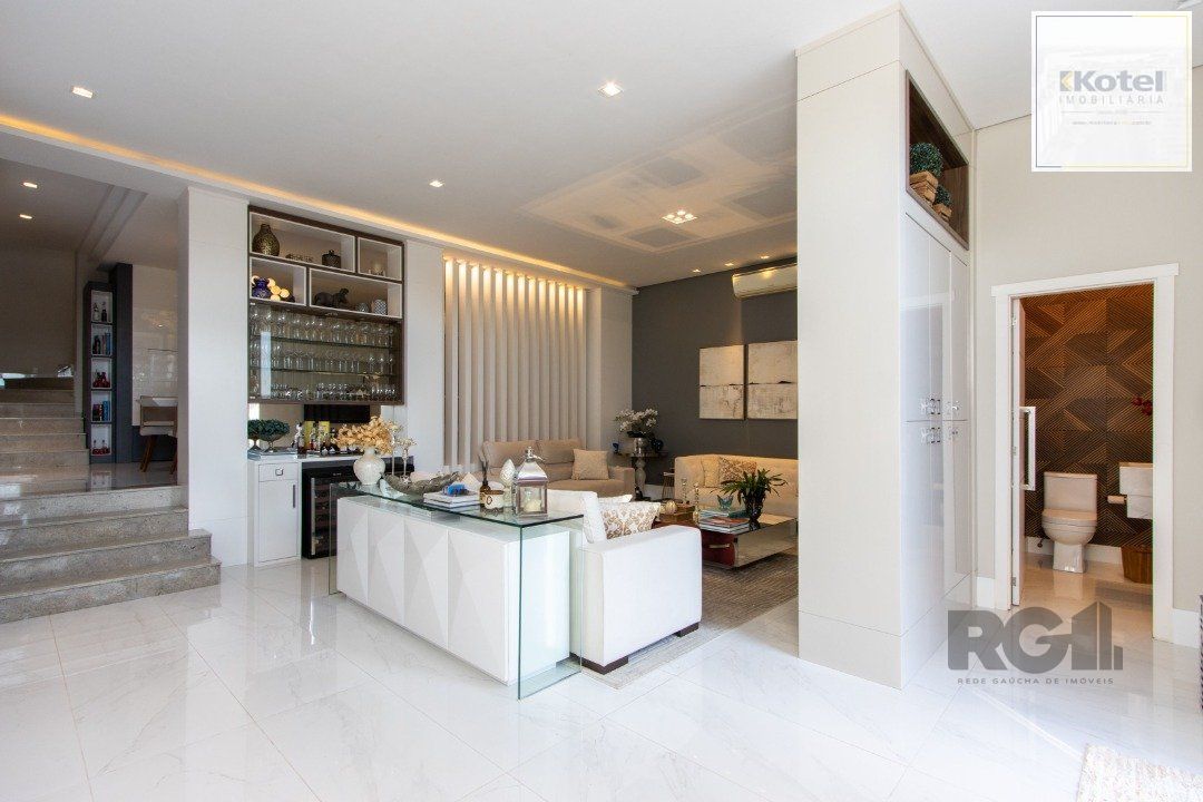 Espetacular 2 Casa Residencial de 5 Quartos e Piscina em Porto Alegre — foto 5