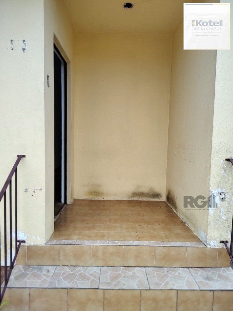 Casa para Venda - 247.37m², 4 dormitórios, 4 vagas - Partenon — foto 3