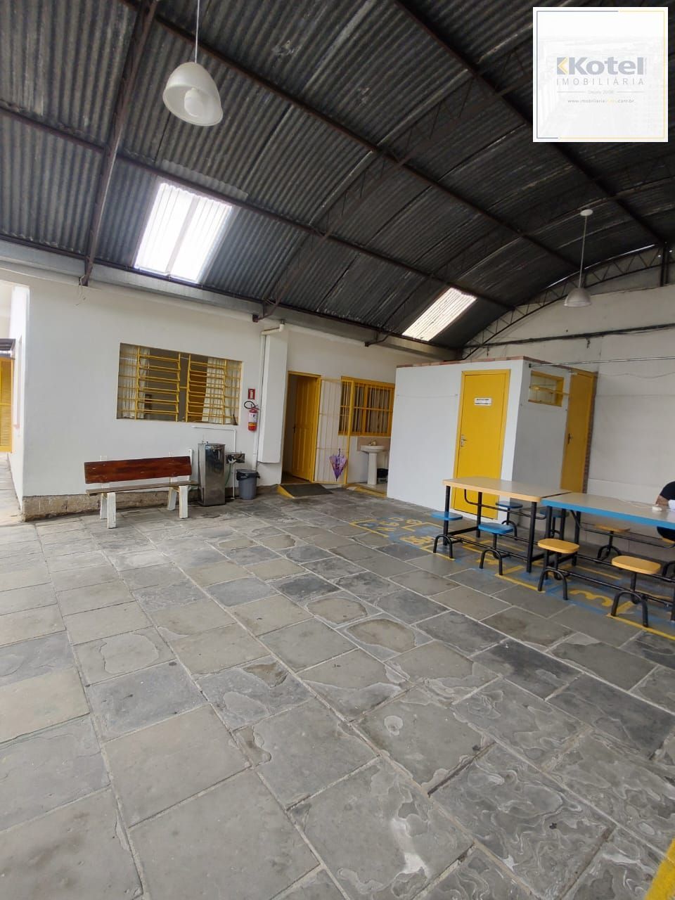 Escola de educação infantil na zona sul de poa...
