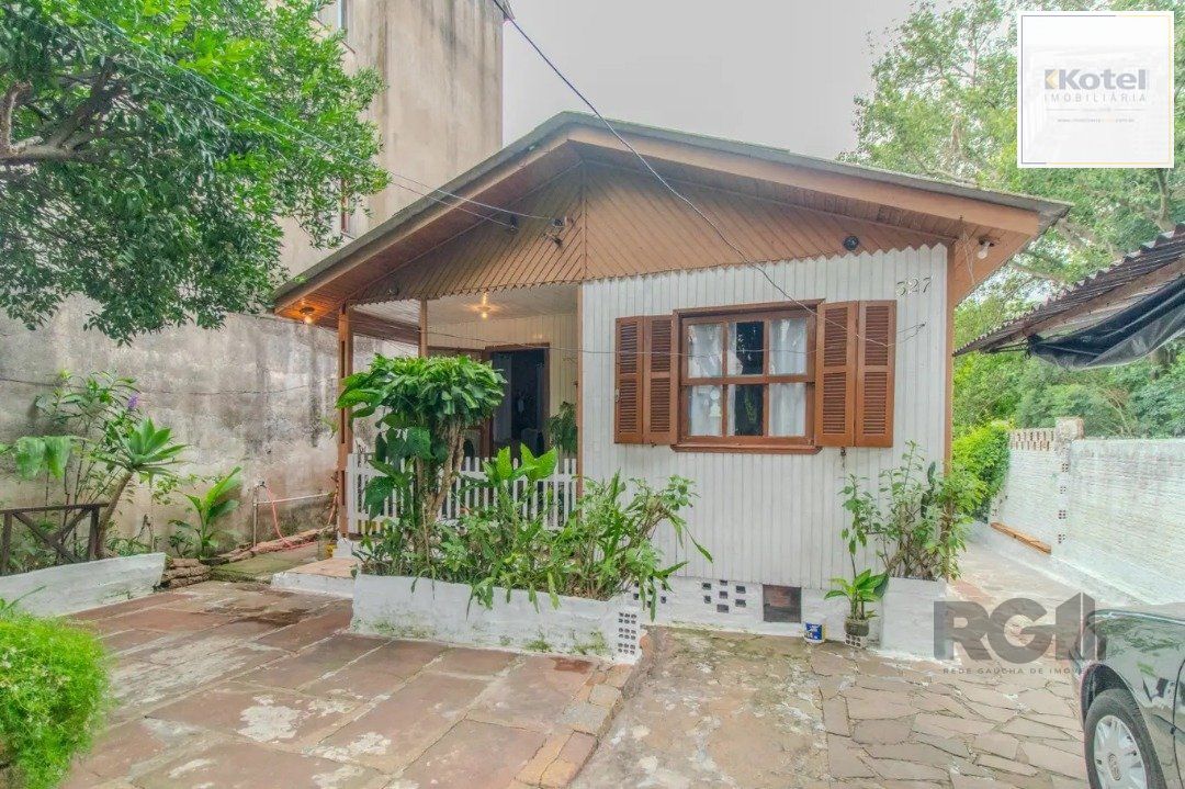 Casa para Venda - 251m², 5 dormitórios, 3 vagas - Nonoai — foto 2