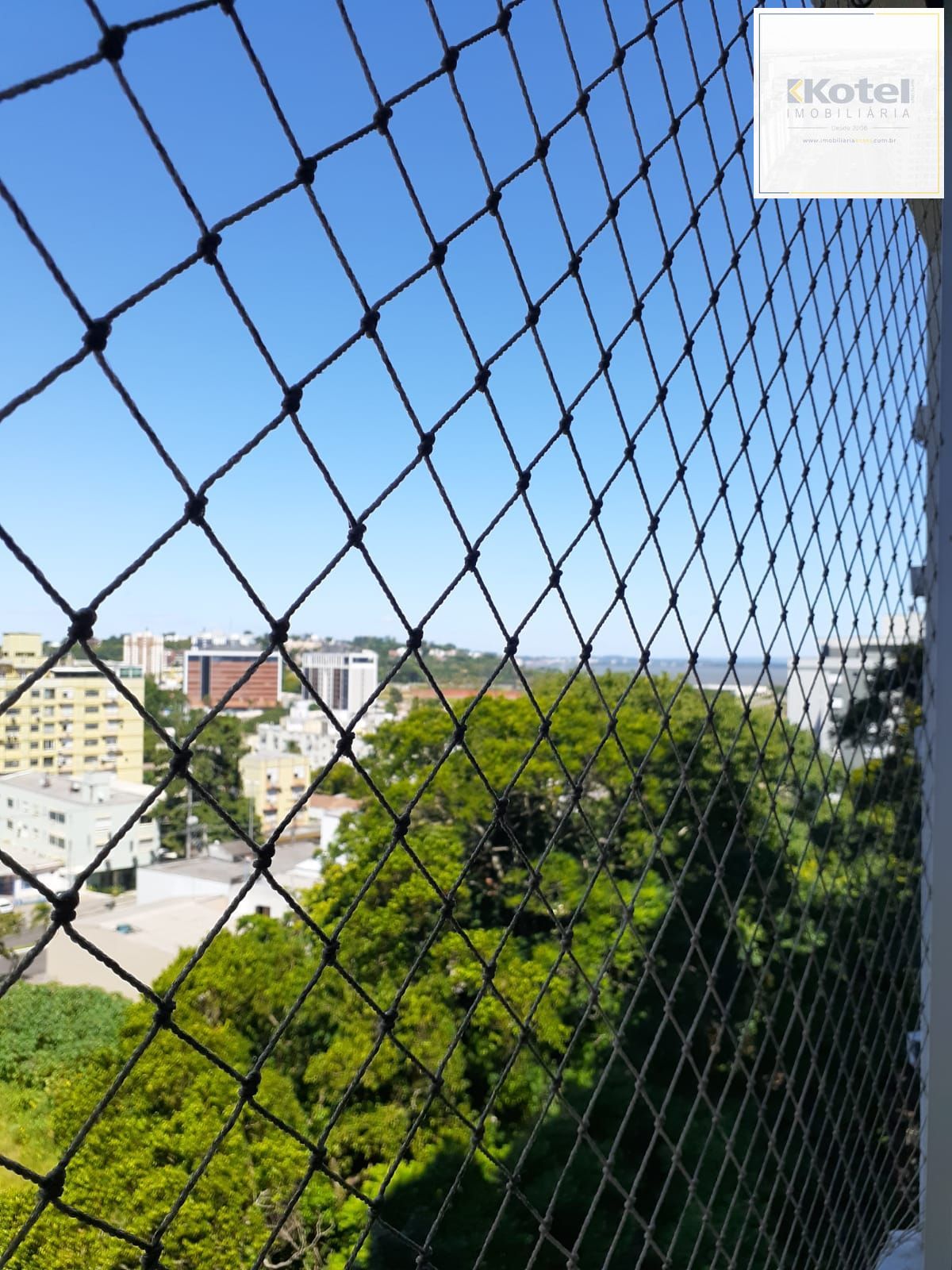 APARTAMENTOO 1 DORMITÓRIO, COM VISTA PARA O RIO - BAIRRO CRISTAL — foto 2