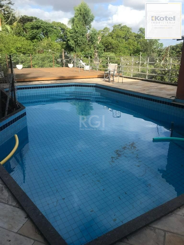Terreno com área de 747m²