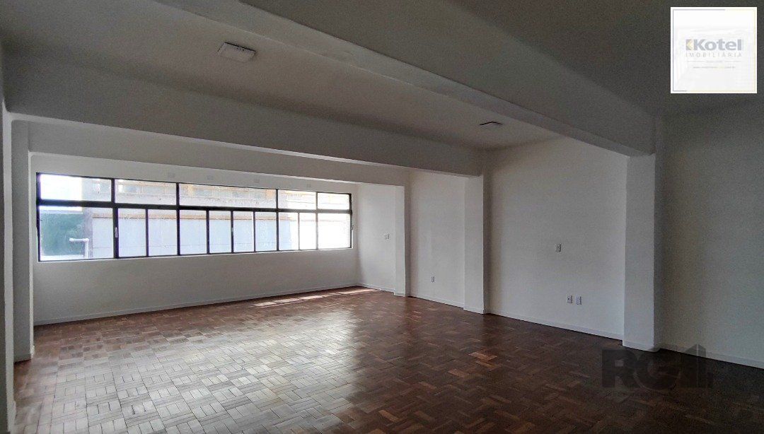Sala comercial | 55,90m2 privativos | Centro Histórico