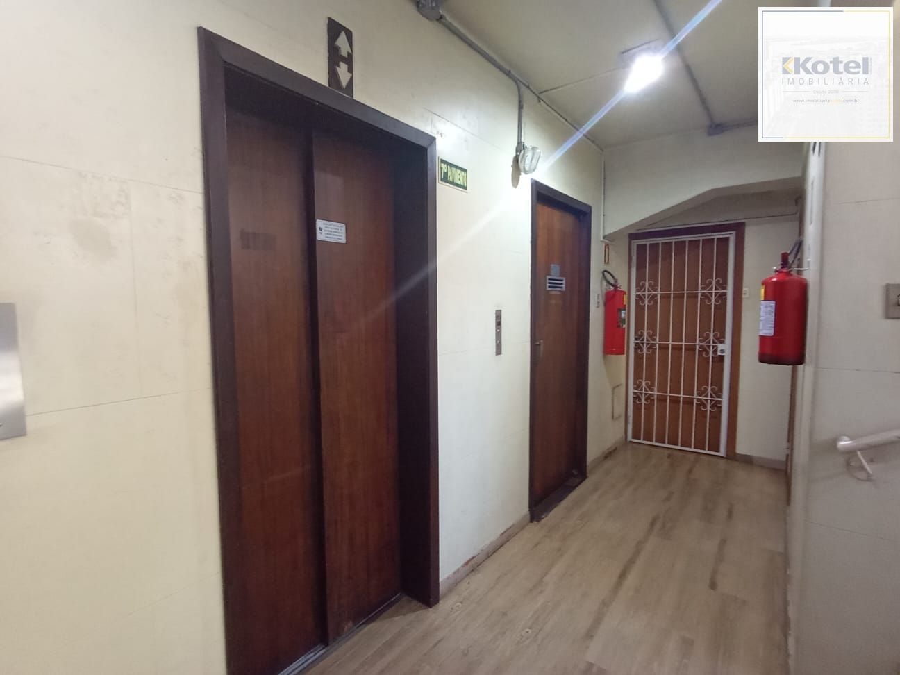 Sala comercial com Vaga coberta!