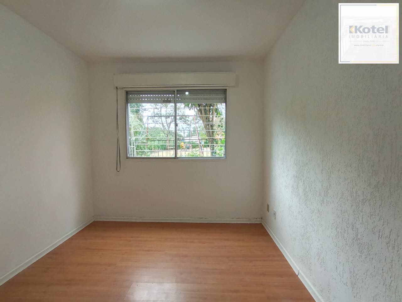 Apartamento 1 dormitório, á venda no bairro Santa Tereza em Porto Alegre.