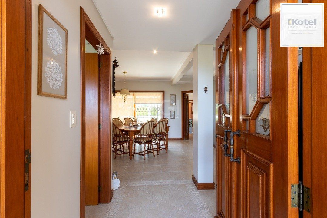 Casa para Venda - 358.78m², 3 dormitórios, sendo 1 suites, 3 vagas - Jardim Isabel — foto 4