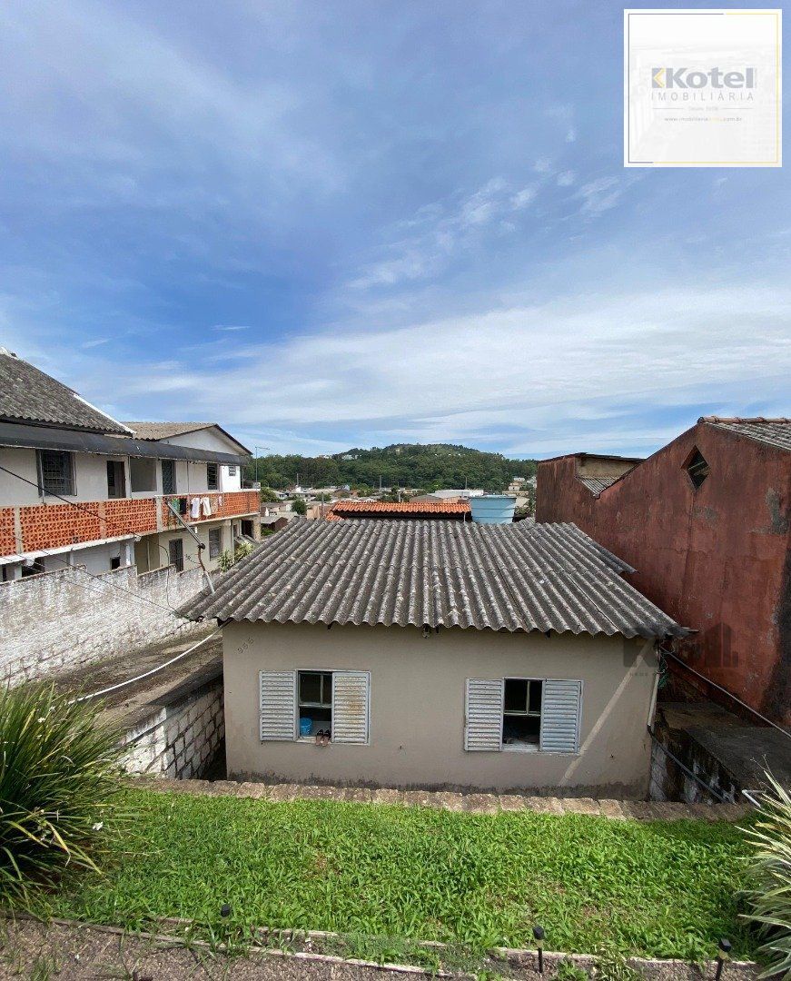 Casa 2 quartos à venda, 300m², Campo Novo - Porto Alegre