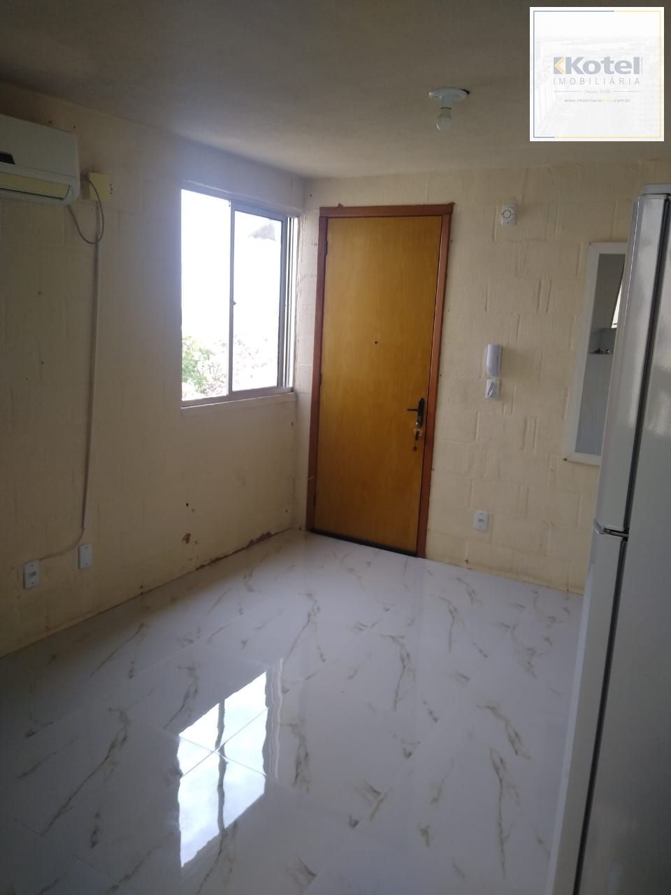 APARTAMENTO 2 DORMITÓRIOS E 1 VAGA DE GARAGEM PRONTO PARA MORAR NO BAIRRO VILA NOVA